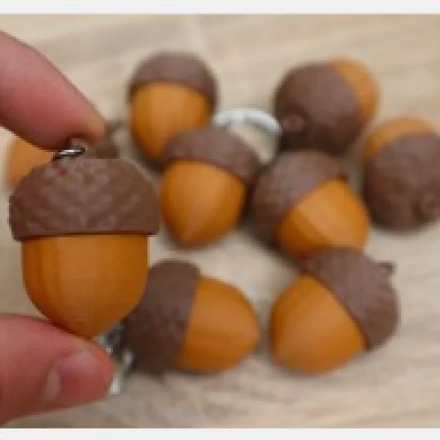 Acorn Clicker
